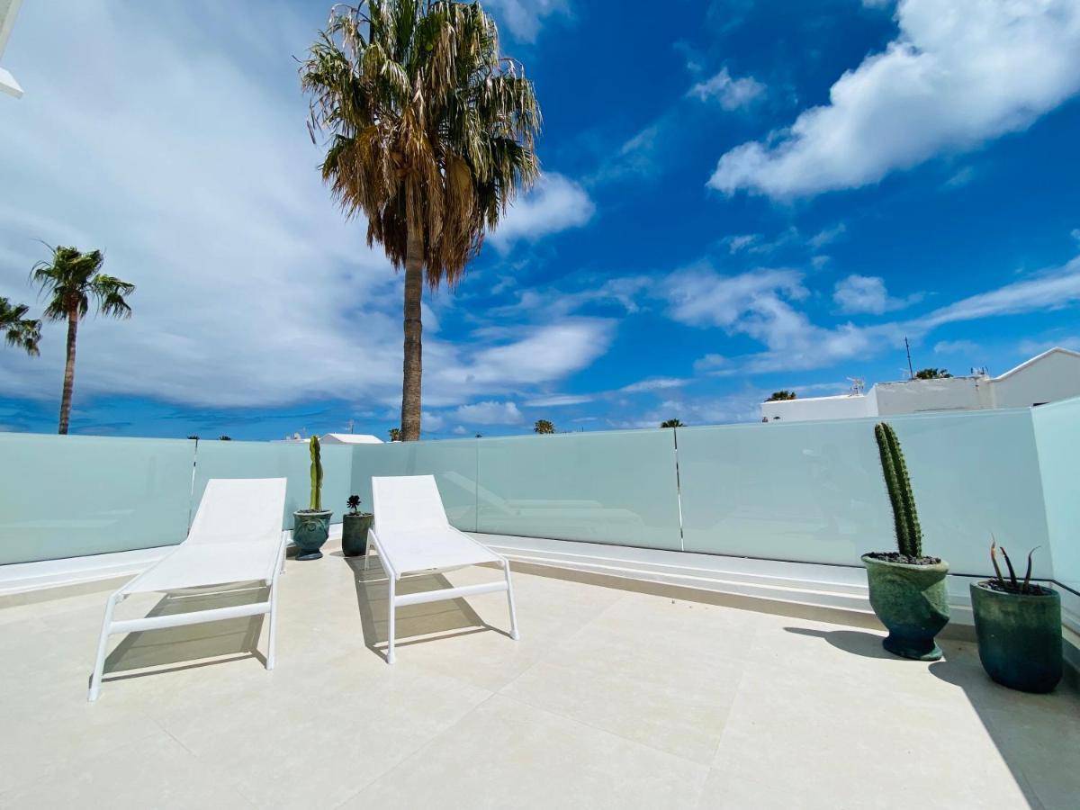 Апартаменти Puerto Del Carmen, Casa Mama Пуерто-дель-Кармен Екстер'єр фото